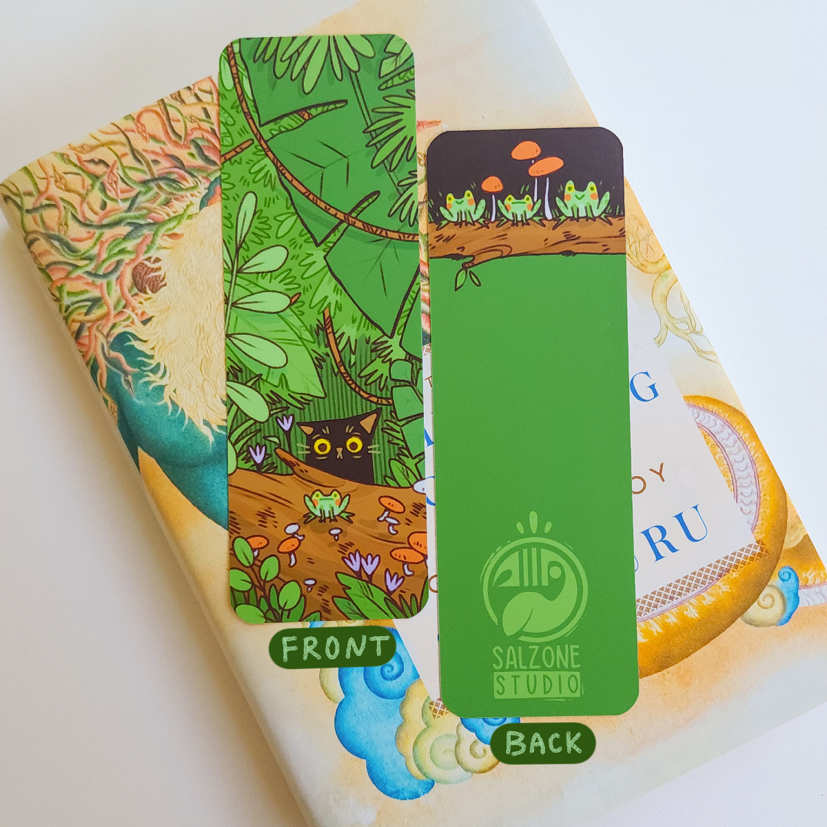 FROG & CAT BOOKMARK