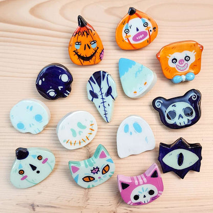 HALLOWEEN HANDMADE CLAY PINS